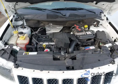 2017 Jeep Compass Sport Fwd из США, поврежденный, VIN 1C4NJCBA0HD123487